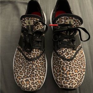 New Balance RevLite Women’s Sneakers Size 8.5